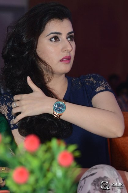 Archana-at-Nannu-Vadali-Neevu-Polevule-Movie-Audio-Launch